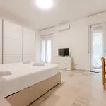 Parco Delle Mura - Tra Centro E Stazione Treni * Verona