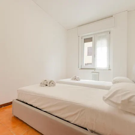 Parco Delle Mura - Tra Centro E Stazione Treni Apartament